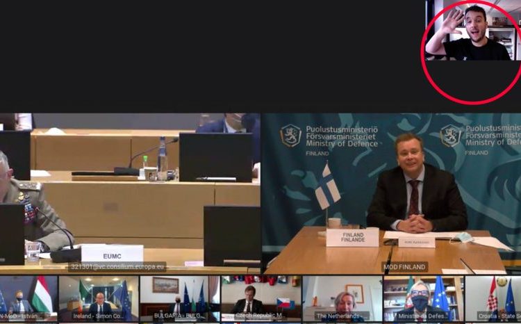 VIDEO: Nīderlandietis iekļūst slepenā ES drošības konferencē izmantojot aizsardzības ministres twitterī ievietotu foto VIDEO: Nīderlandietis iekļūst slepenā ES drošības konferencē izmantojot aizsardzības ministres twitterī ievietotu foto