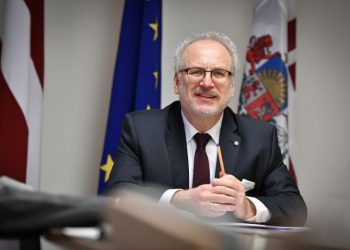 Valsts prezidents un aizsardzības ministrs: koordinēta, moderna digitālā politika valstī ir arī valsts drošības jautājums