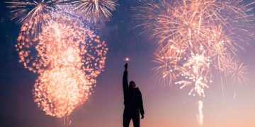 Drošības eksperts: Astoņi ieteikumi drošai pirotehnikas lietošanai