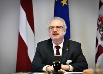 Valsts prezidents: iekšējai drošībai turpmākajos gados jābūt valsts prioritātei, kurai jāatspoguļojas arī ilgtspējīgā budžeta plānošanā