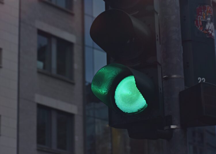 CSDD: negadījumos uz ceļa visvairāk cieš neredzamie gājēji pilsētās un apdzīvotās vietās