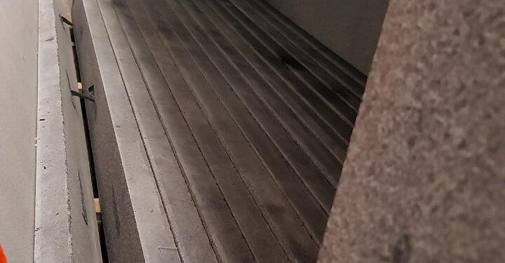 Aizturēta Valsts policijas vēsturē līdz šim lielāka hašiša krava – tonna