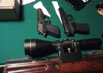 FOTO: Valsts policija Rīgas reģionā atbrīvo nolaupītu personu; aizturēti trīs vīrieši