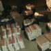 Valsts policija aiztur divas personas, pie kurām atrod  232 120 nelegālo cigarešu