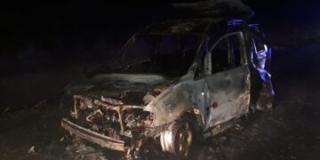 Gulbenē vīrietis, protestējot pret Covid-19, mēģina uzspridzināt policijas darbiniekus Gulbenē vīrietis, protestējot pret Covid-19, mēģina uzspridzināt policijas darbiniekus