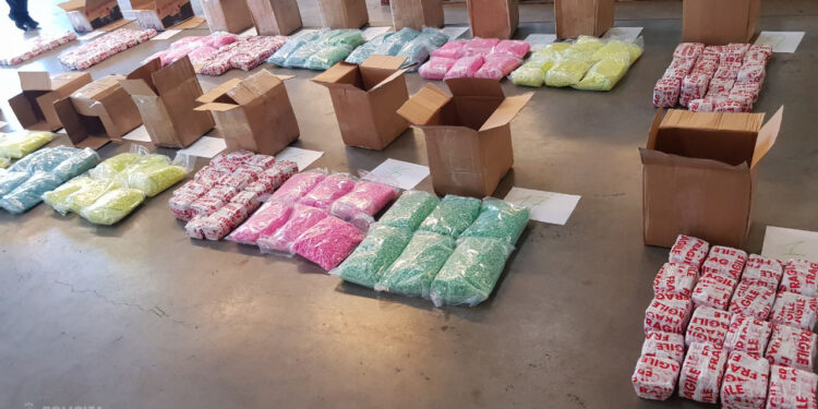 Ievērojams ķēriens! Organizētās noziedzības apkarošanas pārvalde atsavina ~290 kilogramus narkotiskās un psihotropās vielas