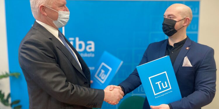 Drošības profesionāļu asociācija un Turība noslēdz sadarbības memorandu