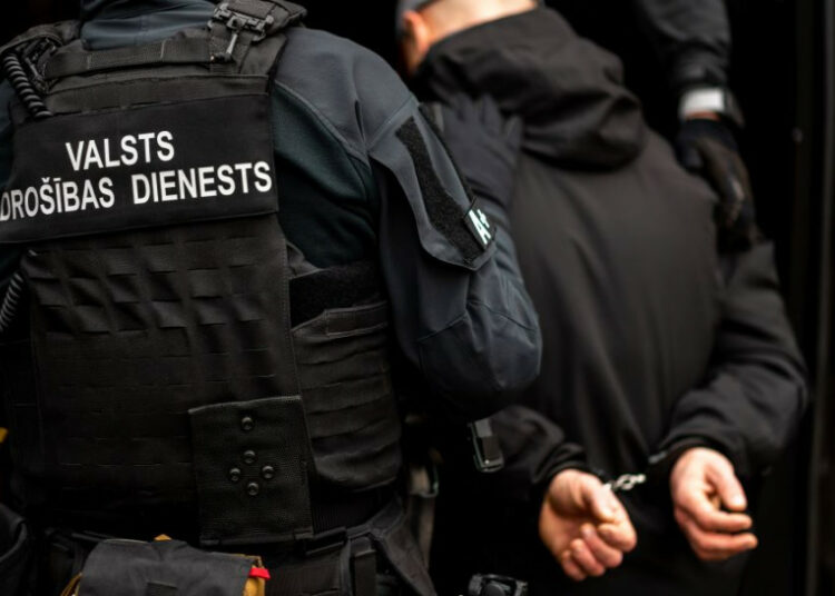 VDD un MIDD aizturējis vēl 2 personas par spiegošanu Krievijas izlūkdienestu labā