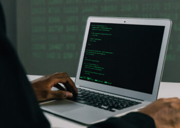 Pētnieki identificē 3 haktīvistu grupas, kas darbojas Krievijas interesēs