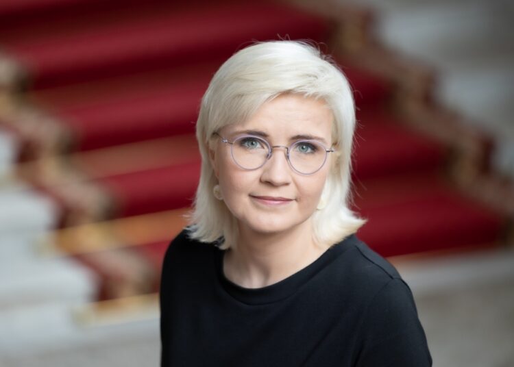 Vajadzīga iestāde, kas risina pārnozaru krīzes