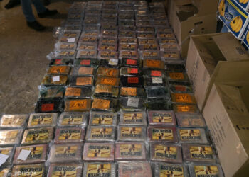 Valsts policija kriminālvajāšanai nosūta vēl vienu ar “kokaīna lietu” saistītu kriminālprocesu Valsts policija kriminālvajāšanai nosūta vēl vienu ar “kokaīna lietu” saistītu kriminālprocesu