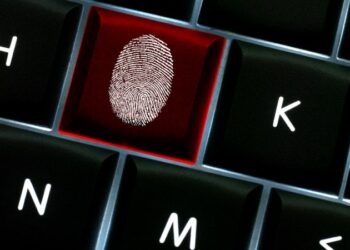 ES nosaka noteikumus par pārrobežu piekļuvi elektroniskajiem pierādījumiem