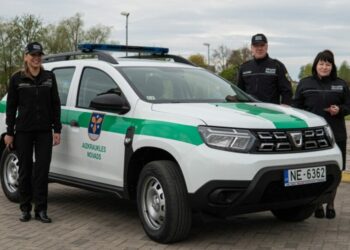 Pašvaldības policijai jābūt katrā pašvaldībā, lemj Saeimas komisija