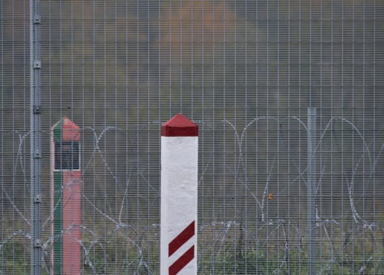 Uz Baltkrievijas robežas pabeigta teju 90% žoga izbūve; Uz Krievijas vēl 180km žoga jābūvē