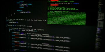 Apvienotā Karaliste, ASV un Austrālija piemēro sankcijas Krievijas kiberhakerim