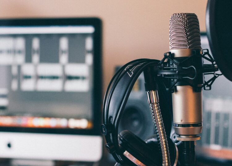 Pieejami podkasti par mentālo labsajūtu mazajos un vidējos uzņēmumos Pieejami podkasti par mentālo labsajūtu mazajos un vidējos uzņēmumos