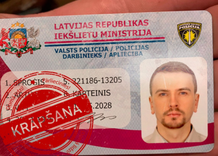 Krāpnieki uzdodas par Valsts policijas amatpersonu un sūta viltus foto ar dienesta apliecību
