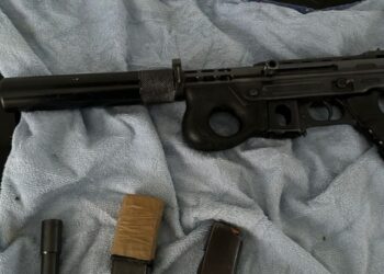 Foto: VP atklāj informāciju par aizturēto grupu, kas gatavojās noslepkavot augsta ranga policistu Foto: VP atklāj informāciju par aizturēto grupu, kas gatavojās noslepkavot augsta ranga policistu