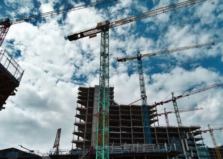 Valsts darba inspekcija uzsāk pārbaudes būvobjektos. Valsts darba inspekcija uzsāk pārbaudes būvobjektos.