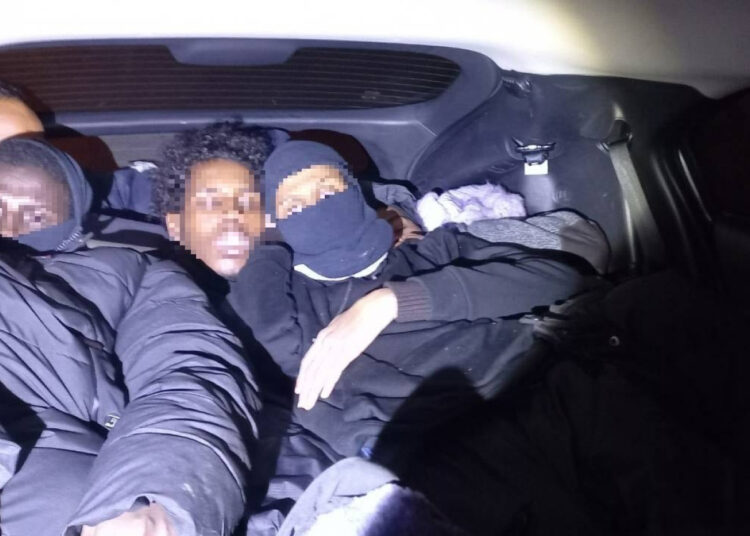 Nedēļas nogalē aktivizējušies migrantu pārvadātāji