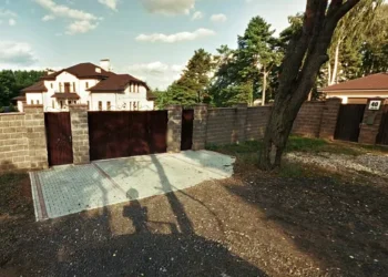 Kriminālvajāšanai nodots kriminālprocess par nelikumīgu elektropieslēgumu Daugavpilī