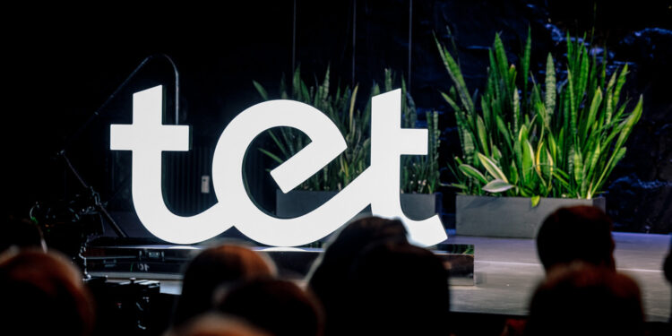 Tet sāk piedāvāt kiberrisku apdrošināšanu, reaģējot uz pieaugošo krāpniecības apjomu Latvijā