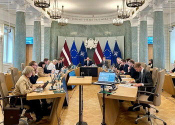 Austrumu pierobežas attīstībā ieguldīti vairāk nekā 351 miljoni eiro; no tiem 130 miljoni drošībā Austrumu pierobežas attīstībā ieguldīti vairāk nekā 351 miljoni eiro; no tiem 130 miljoni drošībā